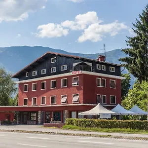 Hotel O & Cimes, Saint-Pierre-dʼAlbigny